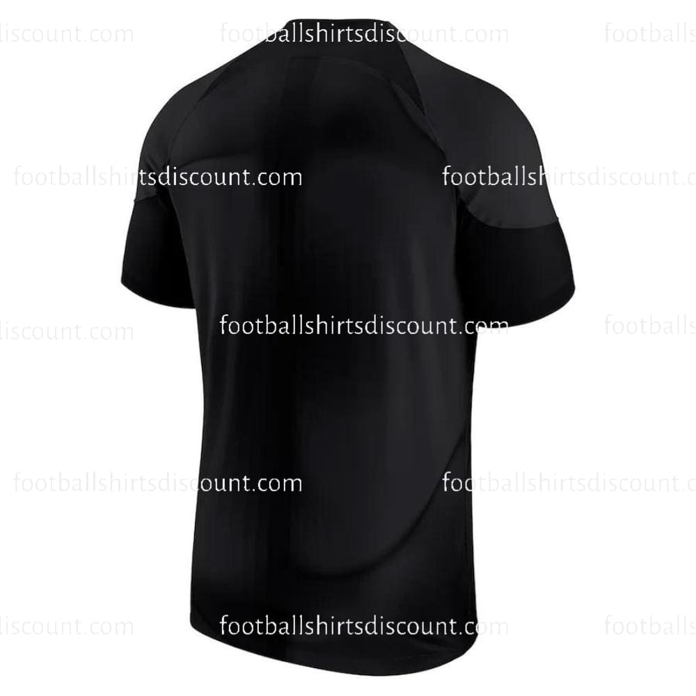 england-goalkeeper-stadium-shirt